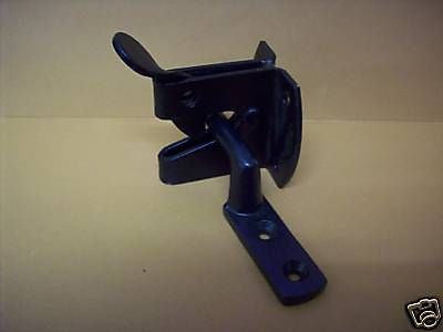 Strong auto lockable garden gate catch black security
