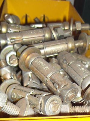 Projecting bolt 8 x 14 x 15mm anchor fixings concrete