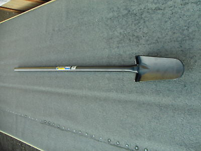 Fencers grafting heavy narrow rabbiting long handled