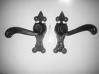 Antique cottage fleur de lys lever handles - black - no key hole / lock